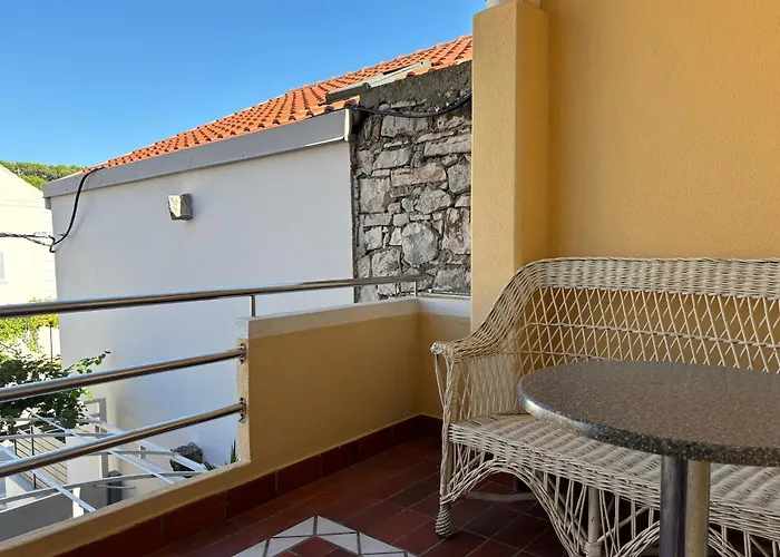 Apartamento By The Sea - Ugljan - 24795 *